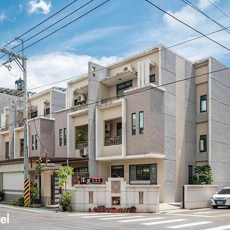 沐泉民宿站前館 L 全自助入住 T'ai-tung Esterno foto